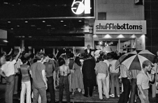 Studio 54 展示著名迪斯科俱乐部前所未见的照片和像素艺术 NFT