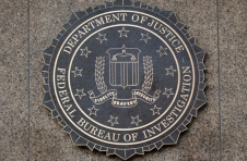 FBI 公共服务公告警告“增加”加密 ATM、二维码欺诈