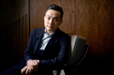 孙宇晨的而立之年：争议未远，传奇已立